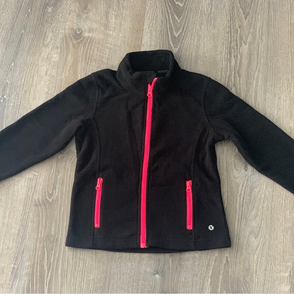 Xersion Black Jacket with Bright Pink Zippers